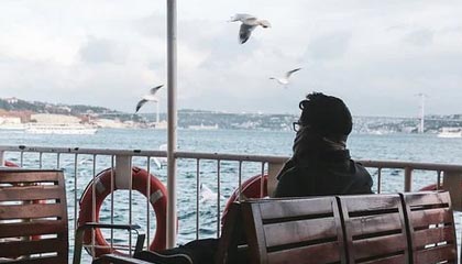 NBA冷门观察:国足通过休赛期流言取得优势,哈登成为关键人物